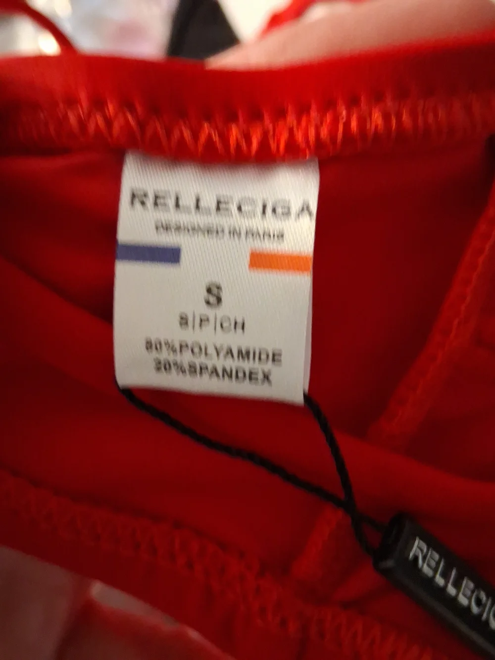 RELLECIGA chic red